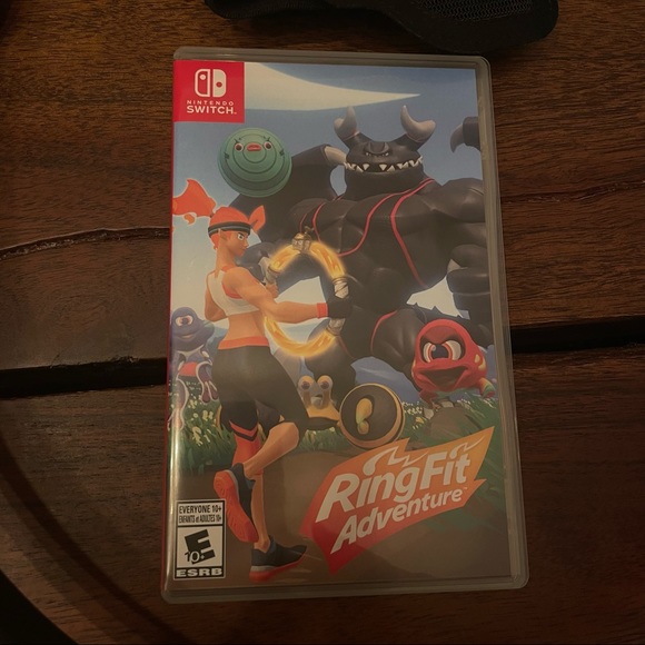 Sanitized Nintendo switch Ringfit adventure set - Picture 4 of 4